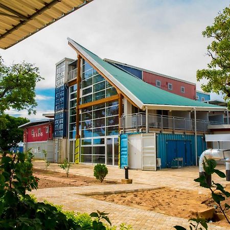 Dunia Hotel Ouagadougou Loumbila Eksteriør bilde