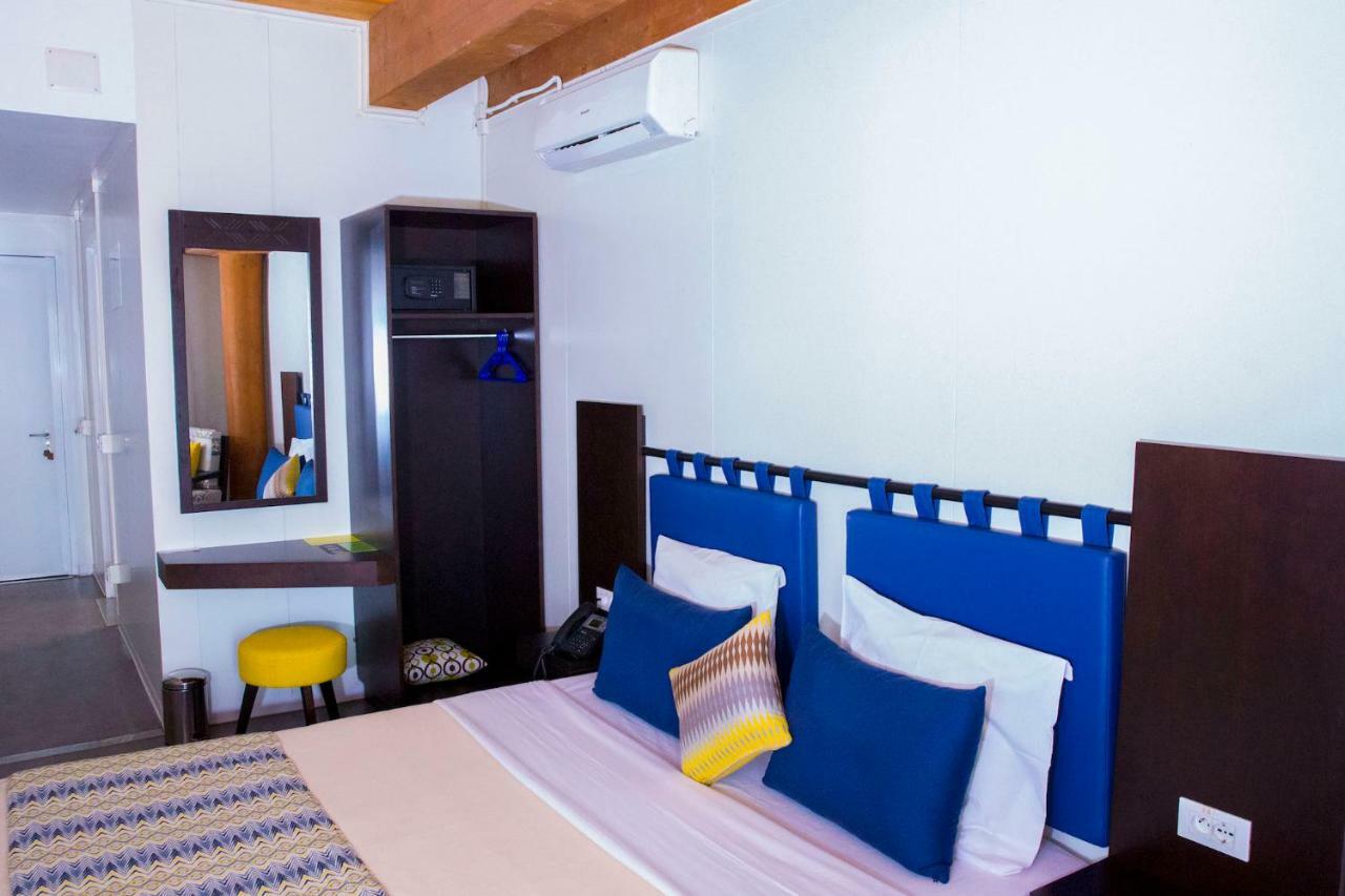 Dunia Hotel Ouagadougou Loumbila Eksteriør bilde