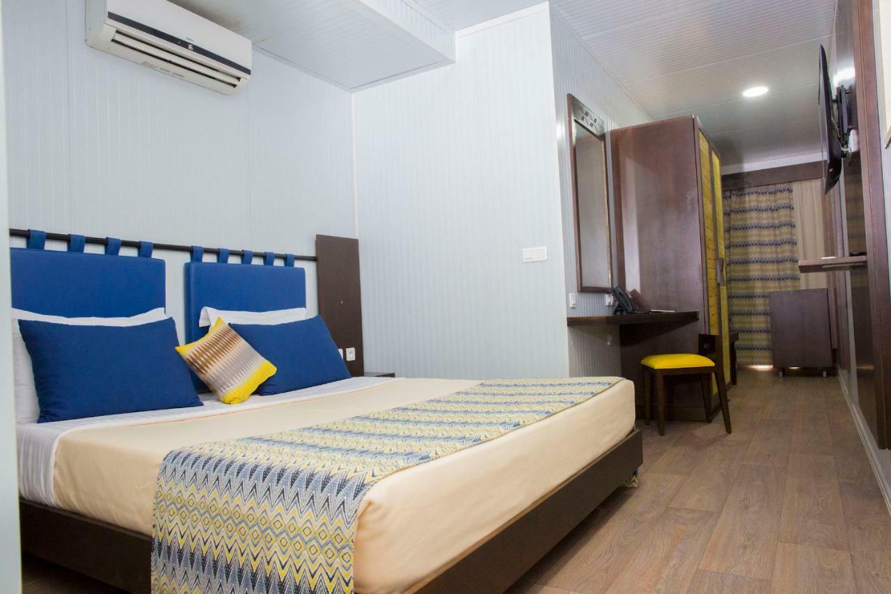 Dunia Hotel Ouagadougou Loumbila Eksteriør bilde