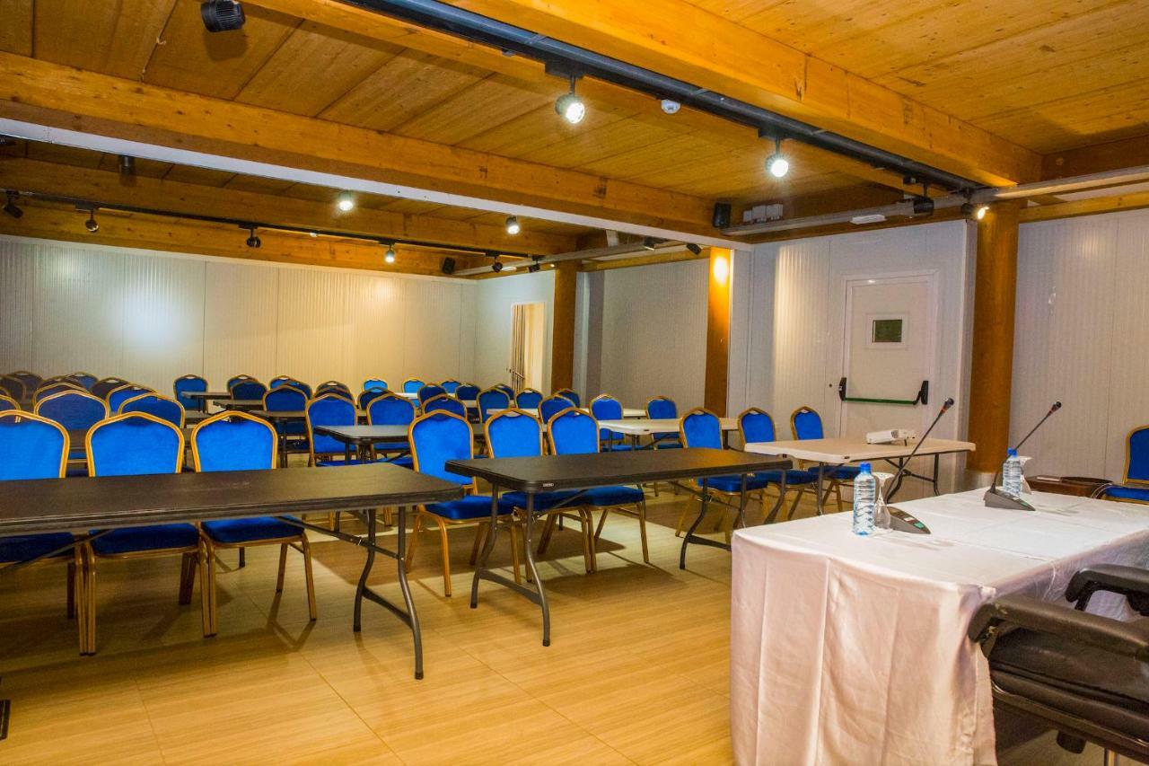 Dunia Hotel Ouagadougou Loumbila Eksteriør bilde